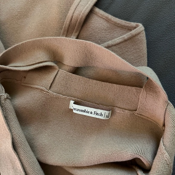 Abercrombie crossback sweater bodysuit small tan - Picture 4 of 5
